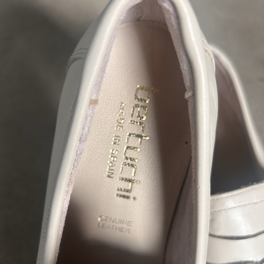 Bertuchi Mid-Heel Penny Loafers sz8.5 M Beige Leather Stitched Detail Tread New - Picture 5 of 8